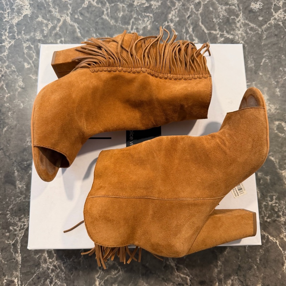 Dolce Vita Mazarine Peep Toe Bootie - Picture 3 of 5